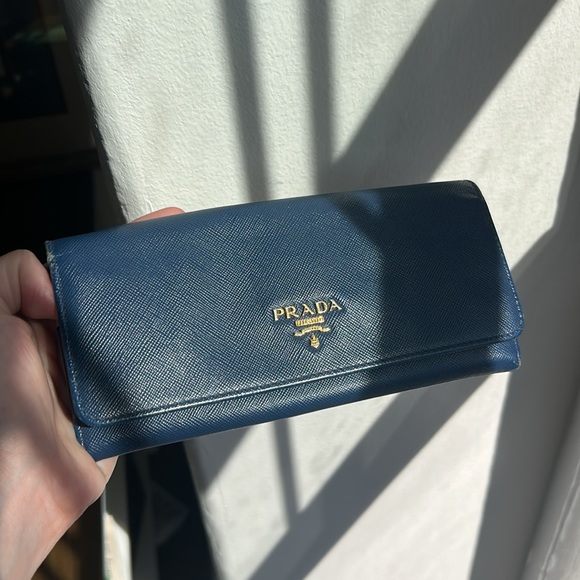 RARE Prada Saffiano Leather Long Wallet - Picture 3 of 13
